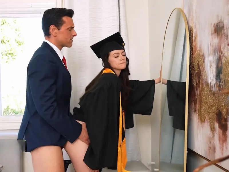 Cha dượng doggy hạt giống nhỏ sữa chua rớt đầy sàn